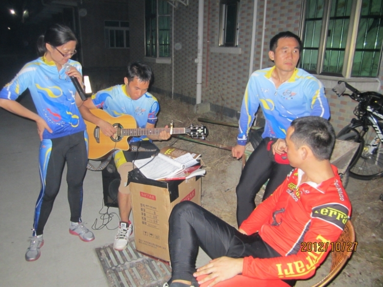 大家都来KTV.JPG