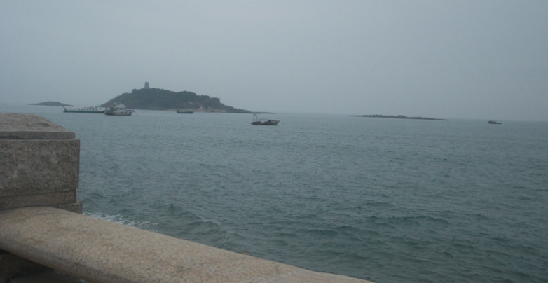 霞涌海边