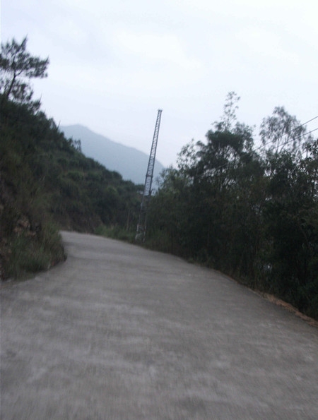 这路还是有点陡的