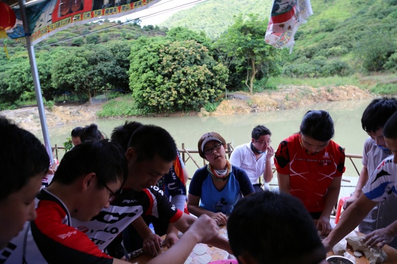 面皮一样，肉馅一样，外观不一样