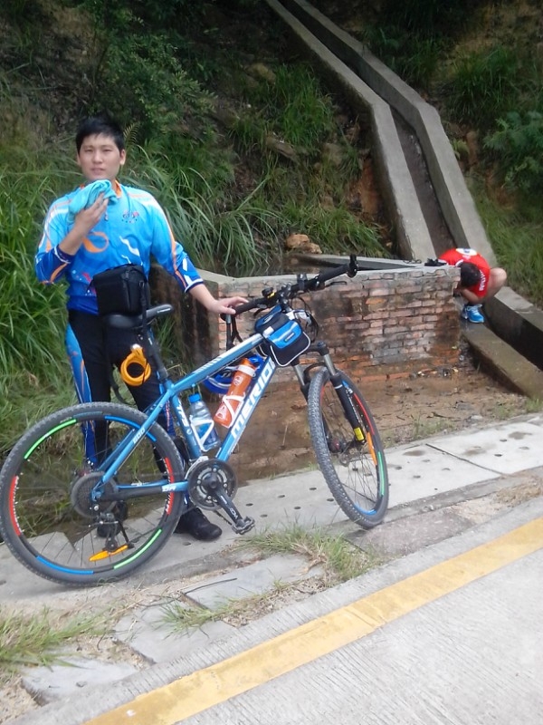 20130811新人风行天下第一次上银湖.jpg