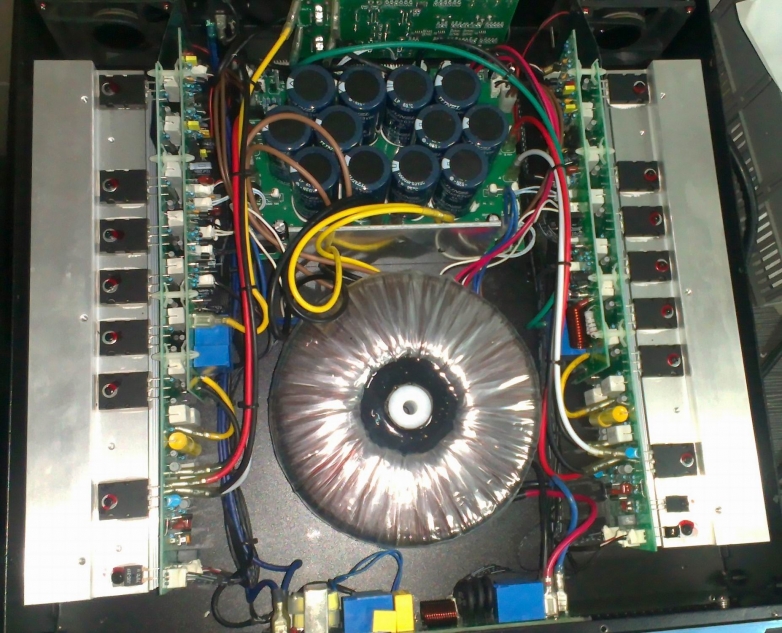 HP700.jpg