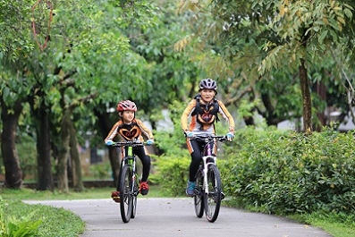 cycling dudu.jpg