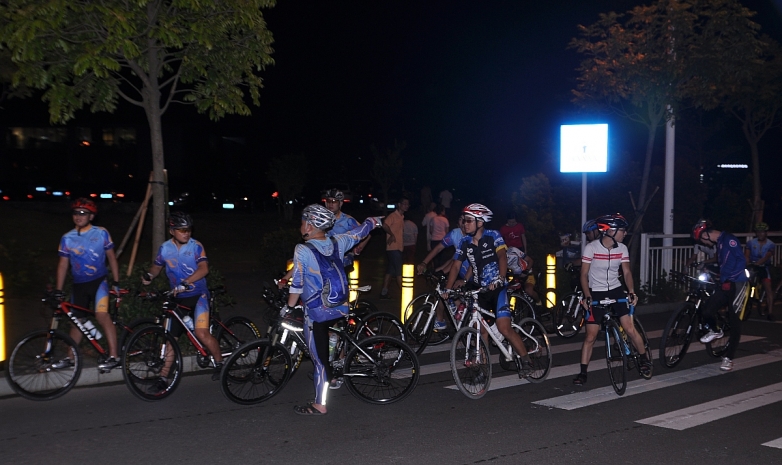 DSC_8056_conew1.jpg