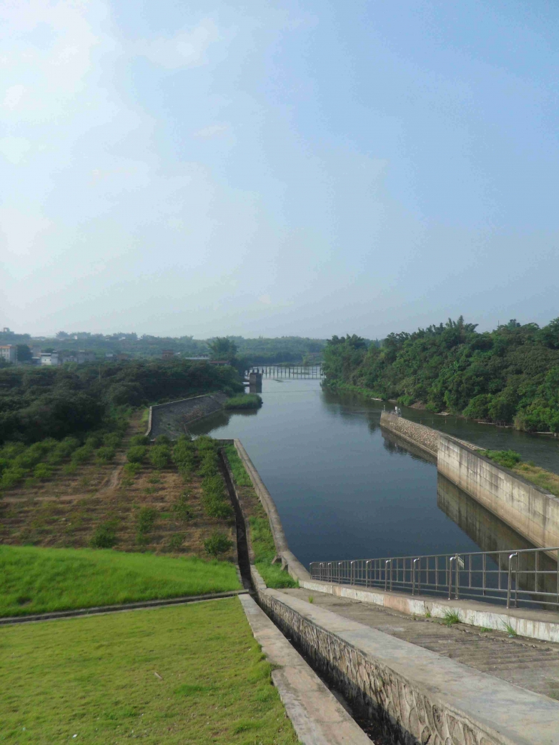 17家乡水库.jpg