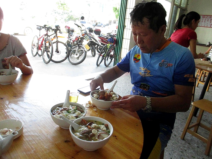 早餐 福记汤粉 味道不错 价钱实惠 童所无欺.jpg