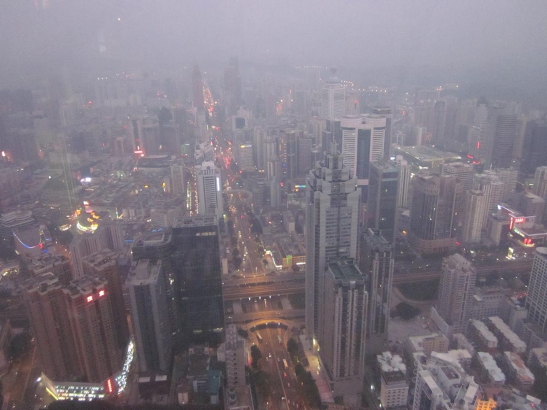 俯瞰东门夜景