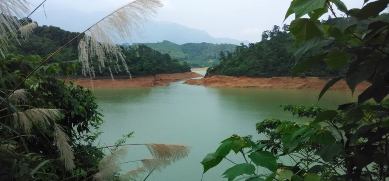 水库.JPG