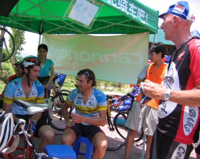 康师傅杯的军和colossi(卡洛思)杯冠军